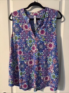 Dear Scarlett Sleeveless V-Neck Mosaic Print Top - Blue/Purple